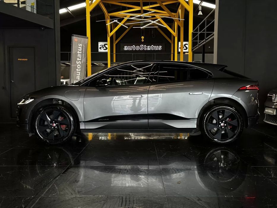Jaguar I-Pace EV400 AWD HSE