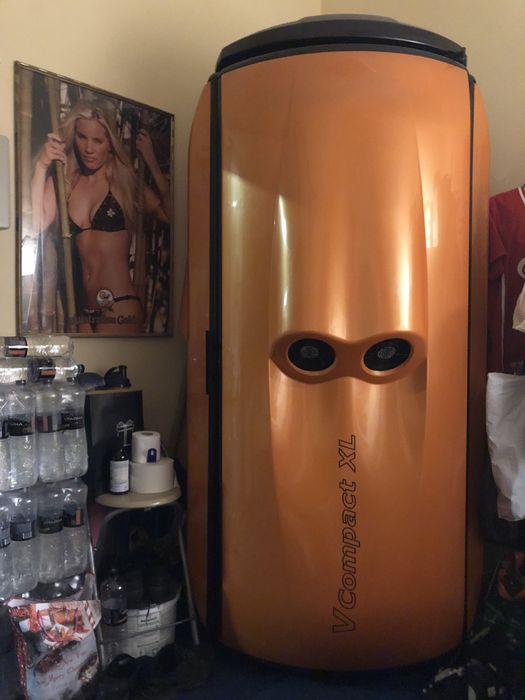 Солярий вертикальный V Comcact XL.