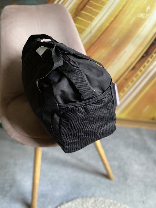 Puma оригінал нова спортивна сумка велика дорожня через плече для зала