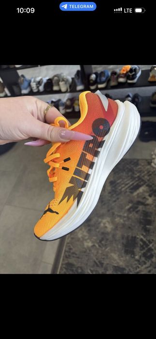 Кросівки опт та роздріб оригінал нові