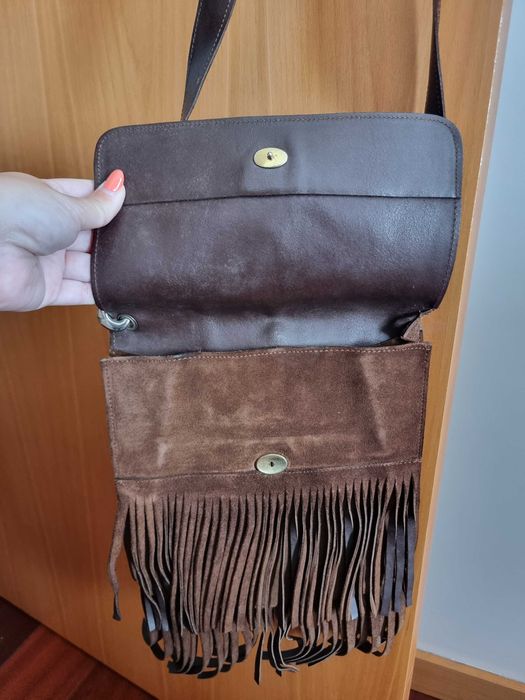 Mala castanha com franjas
