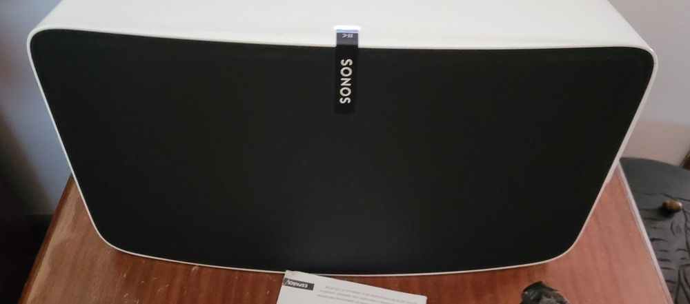 Coluna de som SONOS modelo Play 5 II