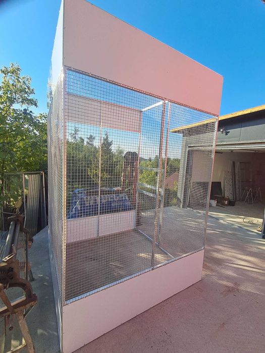 Woliera dla sów  lub dużych ptaków