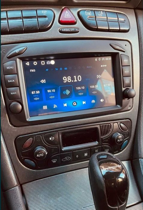 Radio 2 DIN Android Mercedes CLK/Vito/Vaneo/Benz A/Viano + Carplay GPS