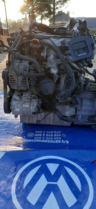 мотор двигун TDI 2.0 136 К.С AZV volkswagen TOURAN Skoda PASSAT seat