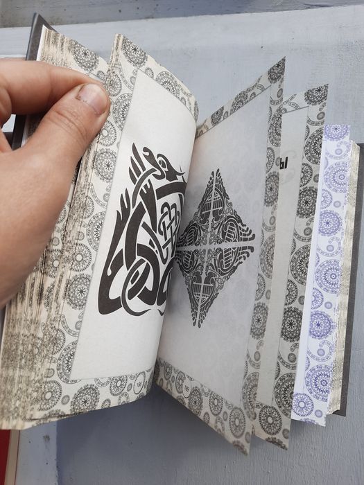 Татуировки мини книжка карманная а5.Цена договорная или обмен