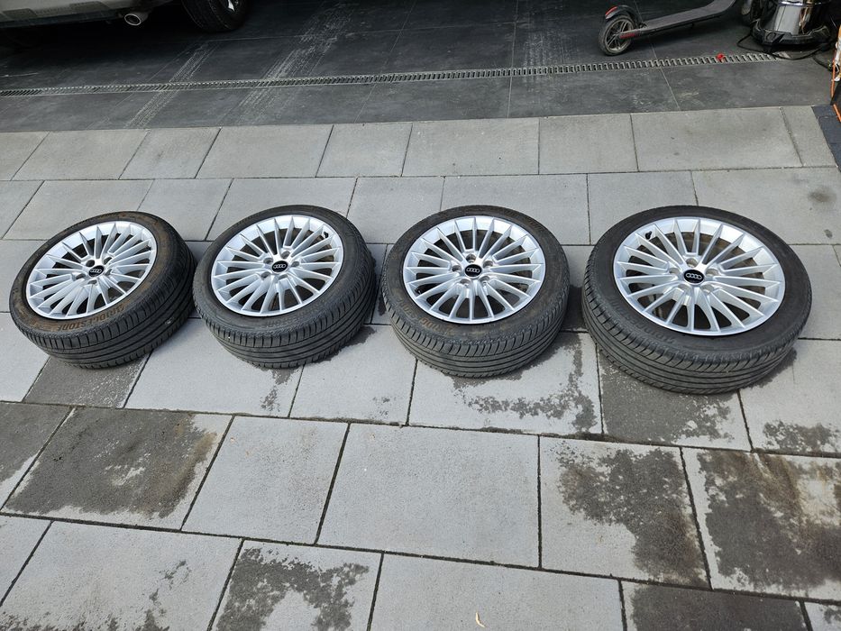 Felgi Audi  i opony letnie Bridgestone 17cali