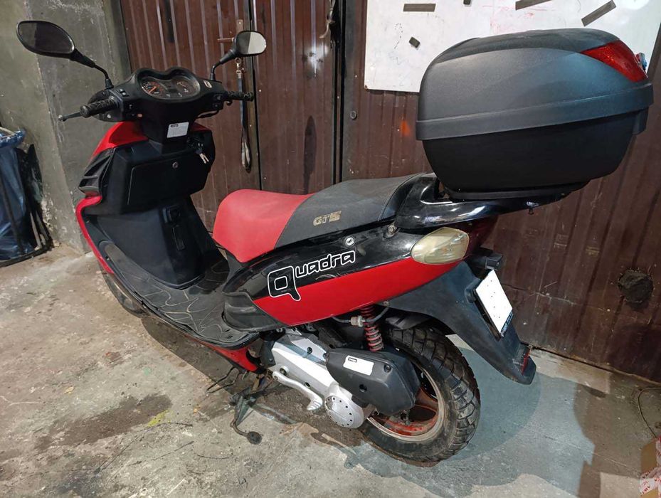 skuter XXL ZIPP Quantum GT5. 50cm, 2 suw, kufer, stan BDB,