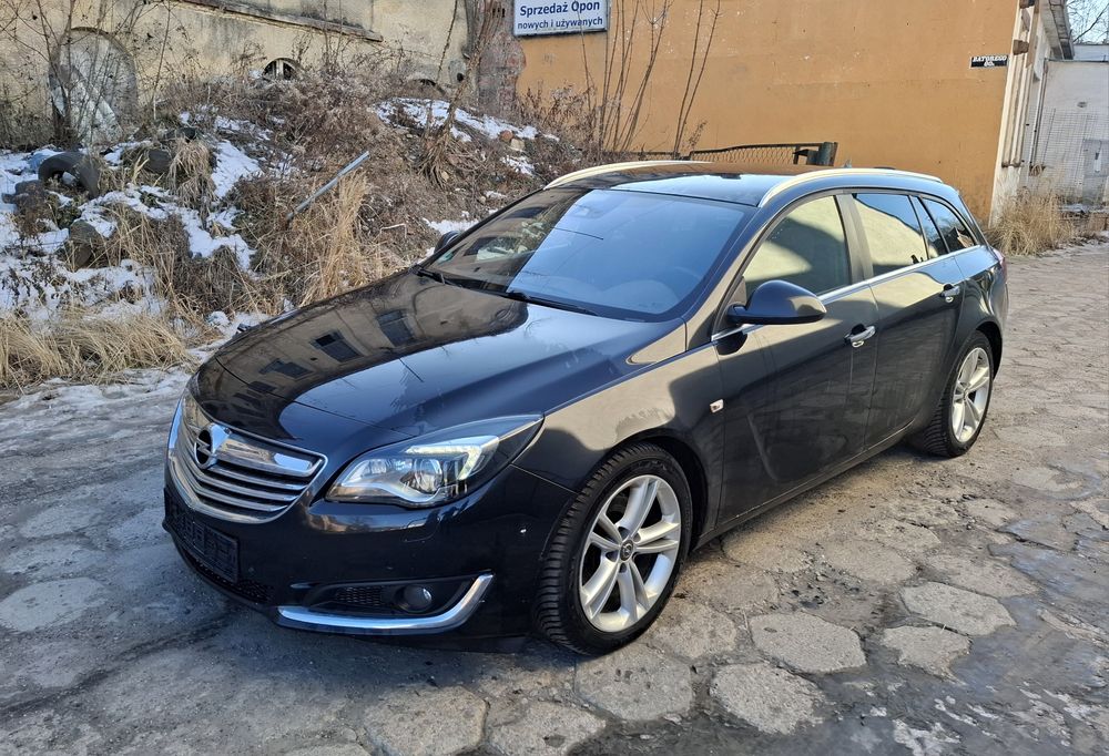 Opel Insignia Lift 2014r  2.0d El.KlapaXenonNaviAlu18 z Niemiec