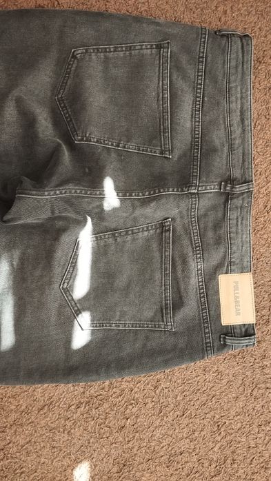Jeansy Pull&bear,jak nowe , rozm 48.Polecam.