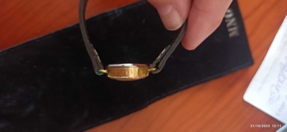 Bonito relógio de pulso 17 jewels. Para colecionadores