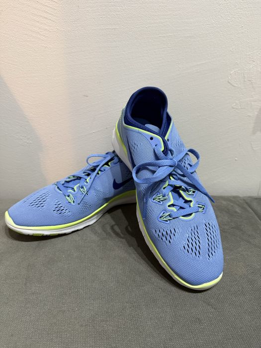 Nike womens free 5.0 TR fit 5