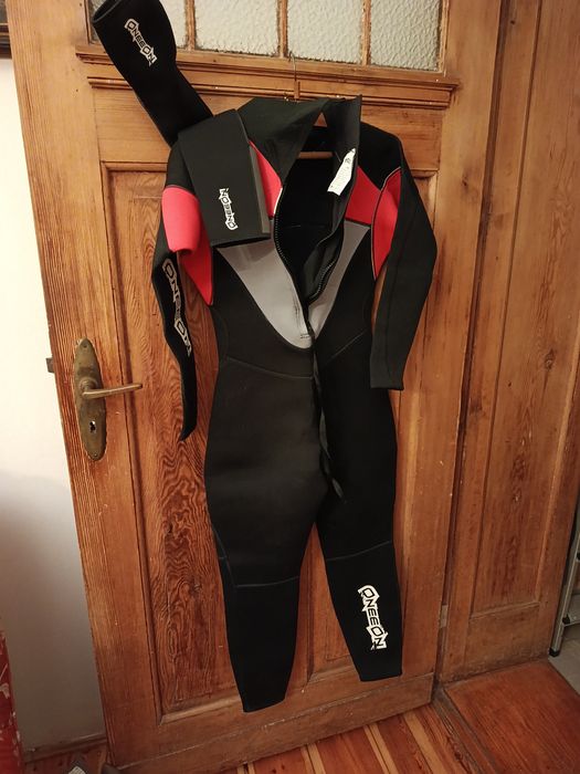 Pianka do sportów wodnych damska rozm 38, razem butami