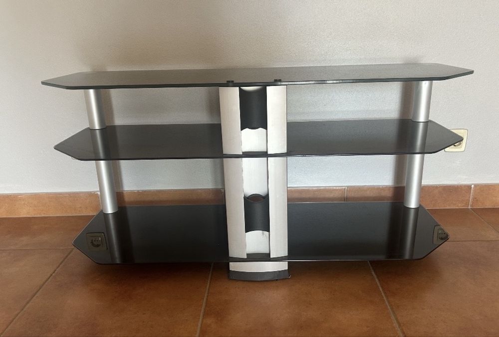 Movel para TV entre outros