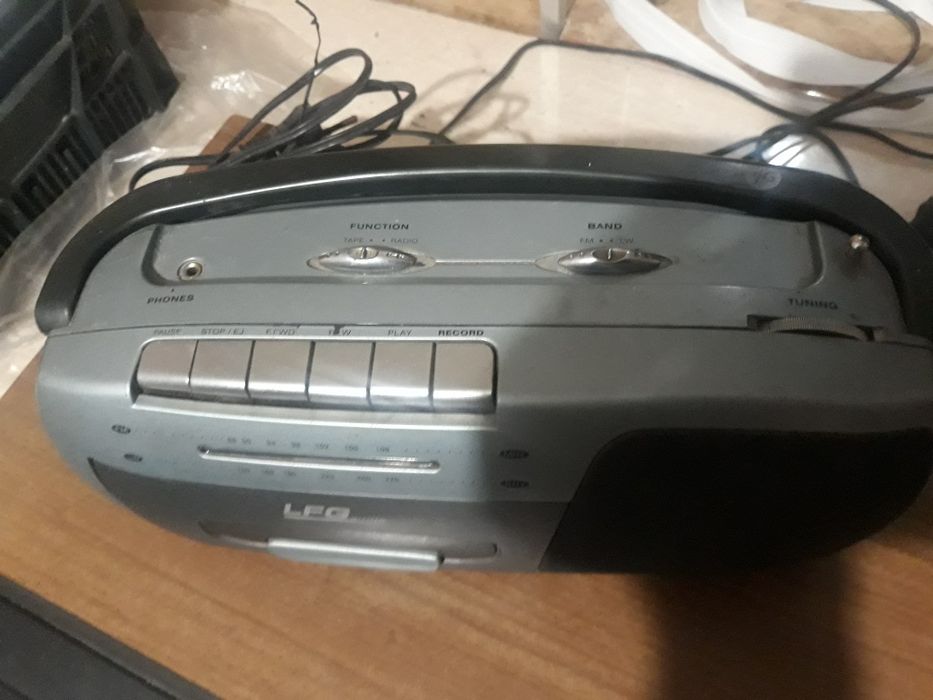 radiomagnetofon  LFG