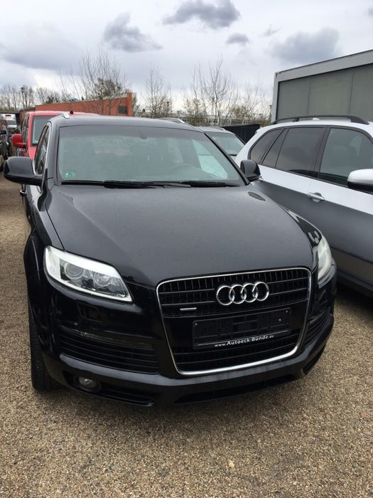 Audi Q7 3.0 TDI quattro S-Line