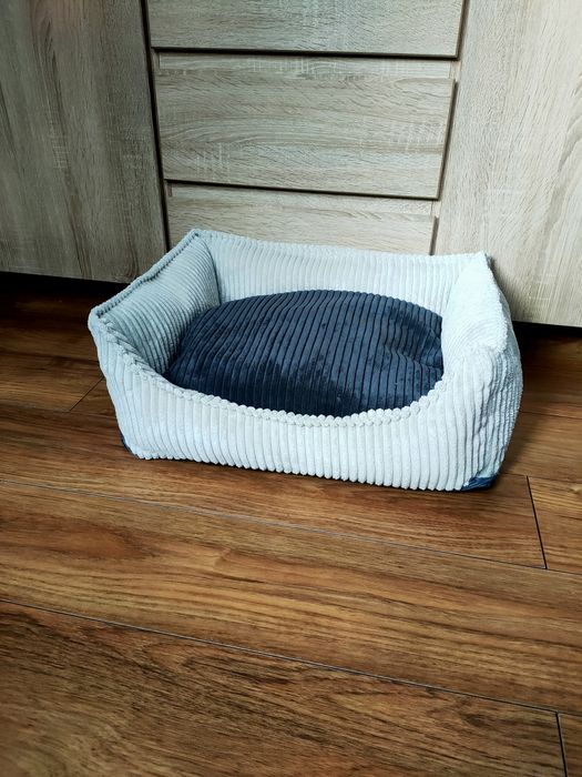 Legowisko dla psa 50x40 modny  sztruks