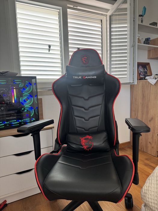 Cadeira Gaming MSI MAG CH120