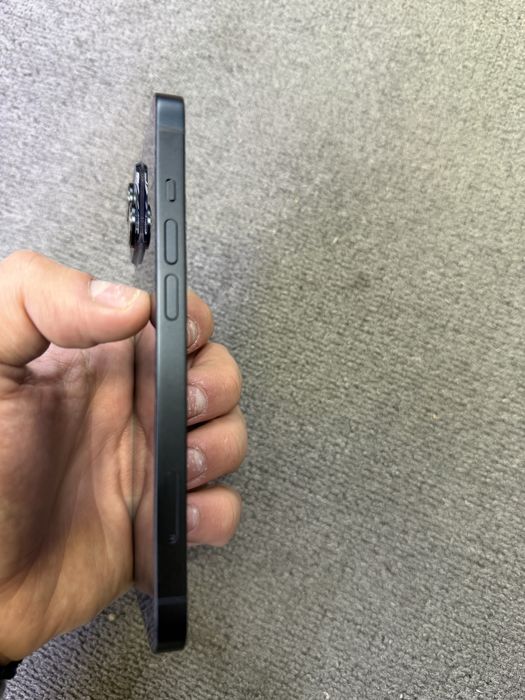 Iphone 14 black заблокований