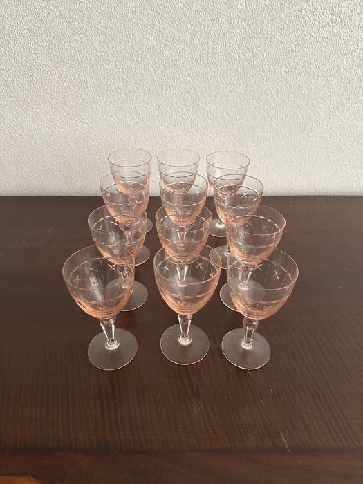 Conjunto de copos 12 peças em tom rosa