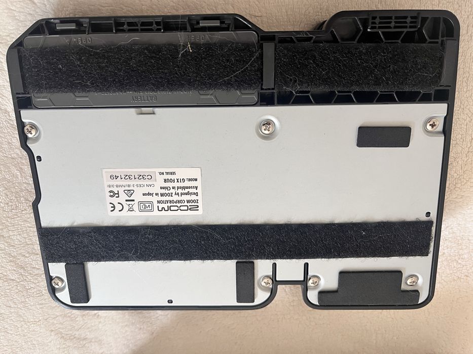 ZOOM G1X FOUR em exelente estado!