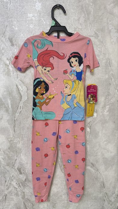 Дитячі піжами для хлопчиків та дівчат