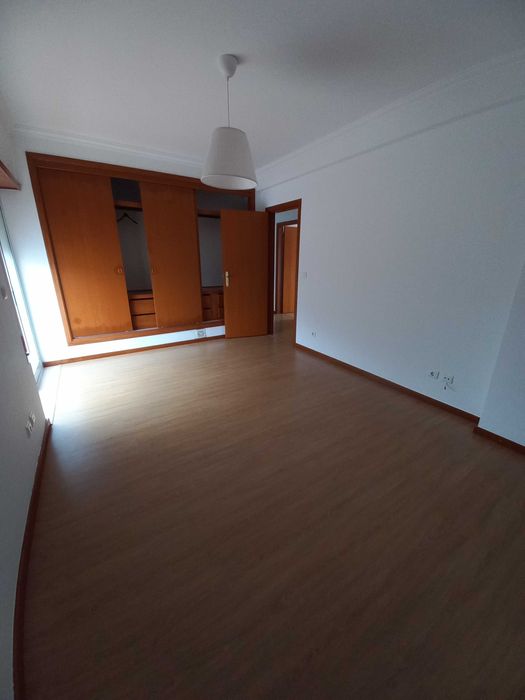 Moradia germinada T3