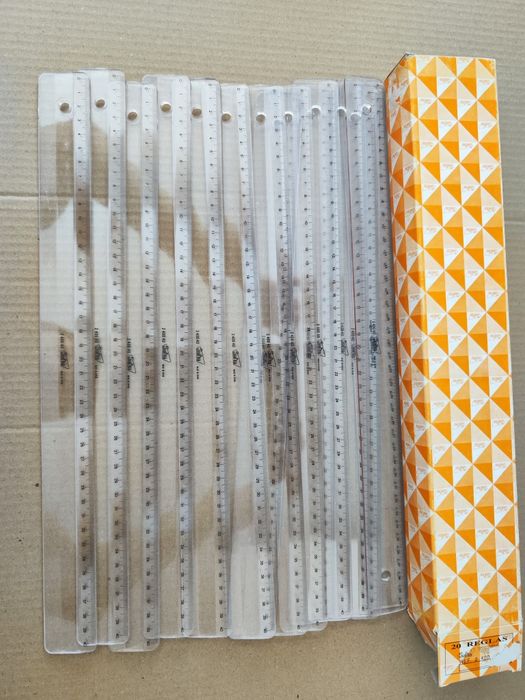 Conjunto de 15 Réguas transparentes de 40 cm da Jafep