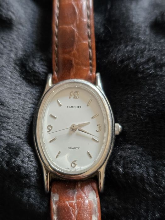 Casio damski quarz