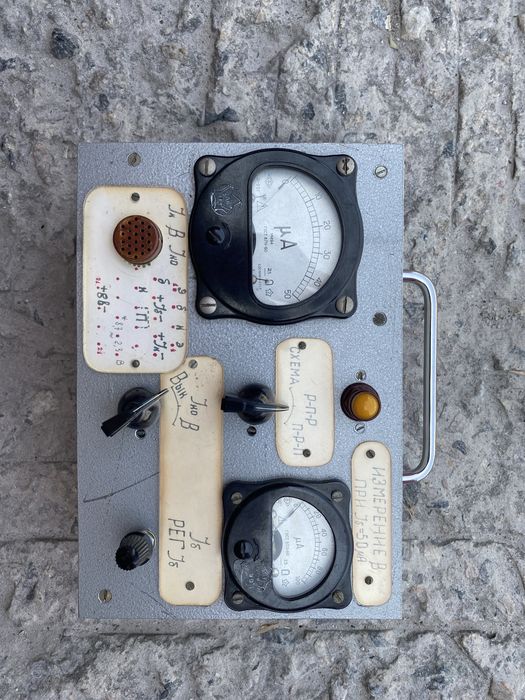 Пристрій для перевірки транзисторів