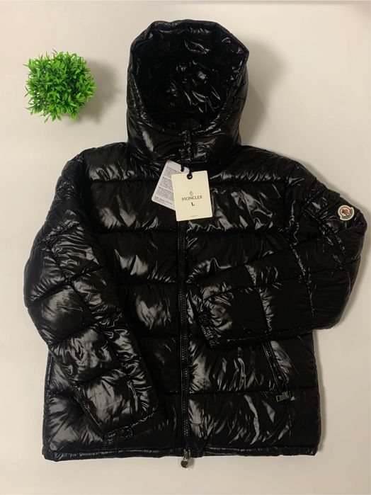 Куртка moncler чорна