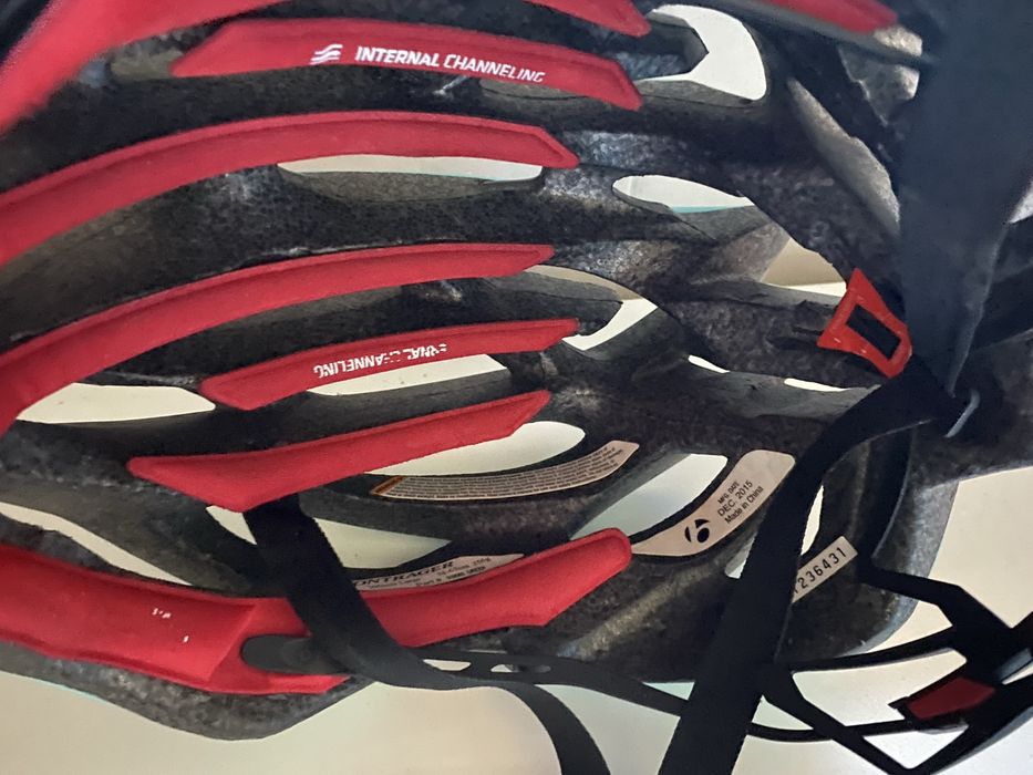 Kask rowerowy marki Bontrager w rozmiarze „L” stan bardzo dobry