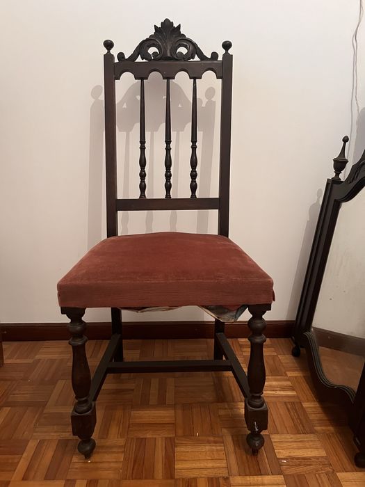 Quarto antigo madeira (completo)