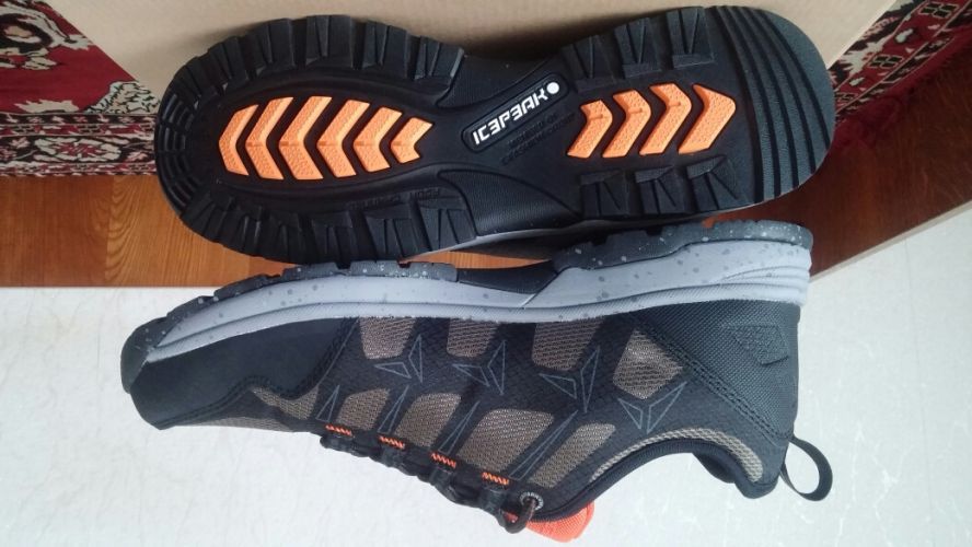 Мужские кроссовки ICE PEAK waterproof AWS, новые.