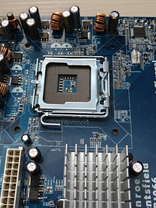 Płyta RETRO AGP / PCIe / DDR / DDR2 ASRock 4CoreDual-VSTA / 775 / TNT2