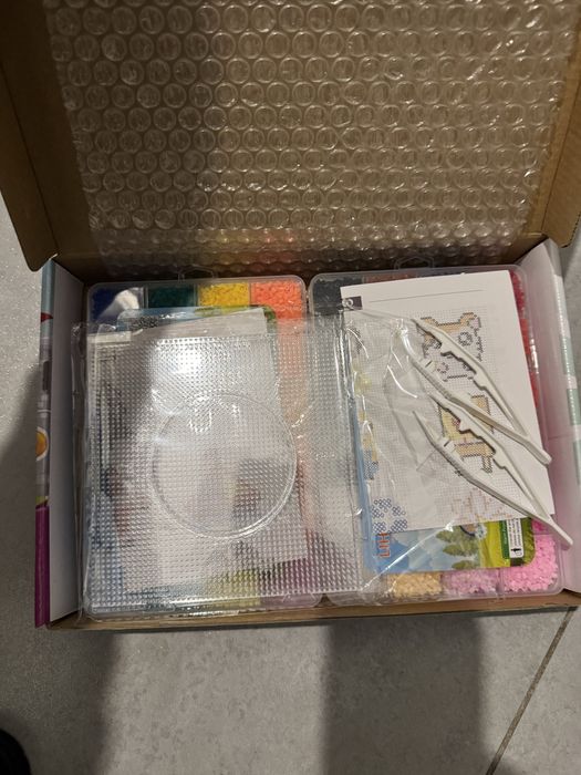 Zestaw koralików do prasowania 24000 elementów