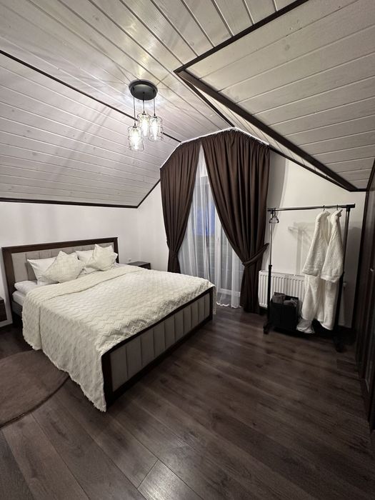 Brick House Славсько