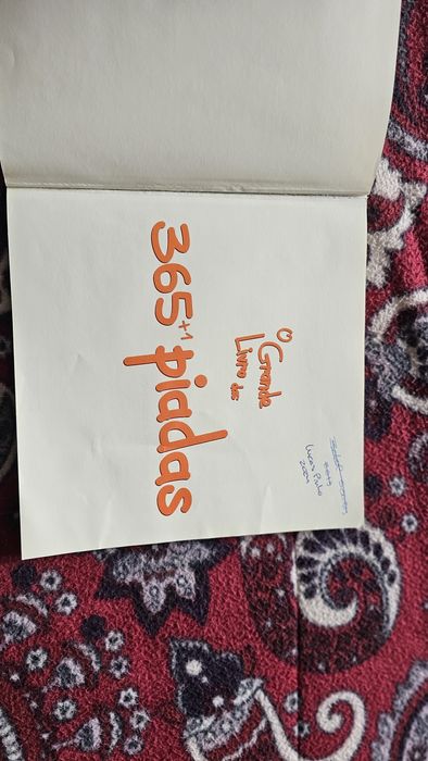 Livro O Grande Livro de 365 piadas