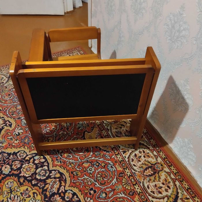 Розкладна парта зі стільчиком для дошкілля та молодшого школяра