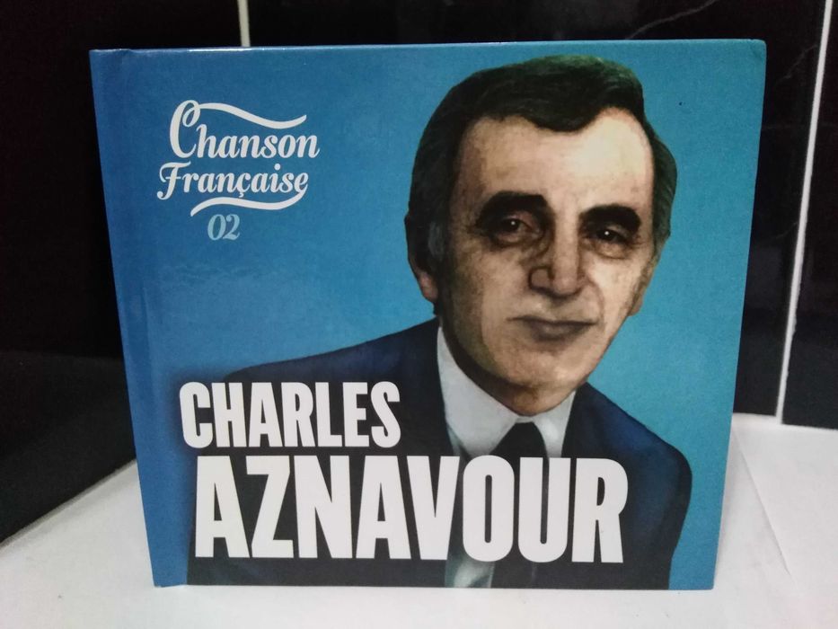 Cd com Livro de Charles Aznavour – Chanson Francaise