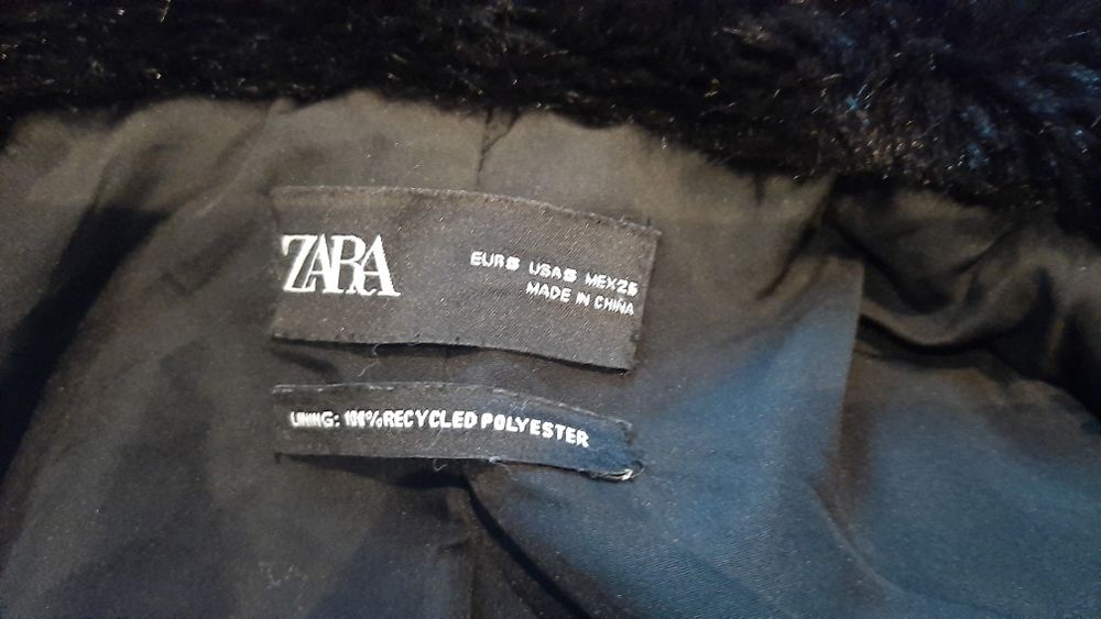 Czarne futerko rozmiar 36 ZARA