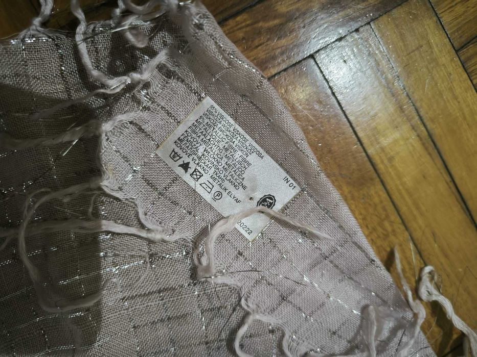 Lenço Rosa C&A - NOVO