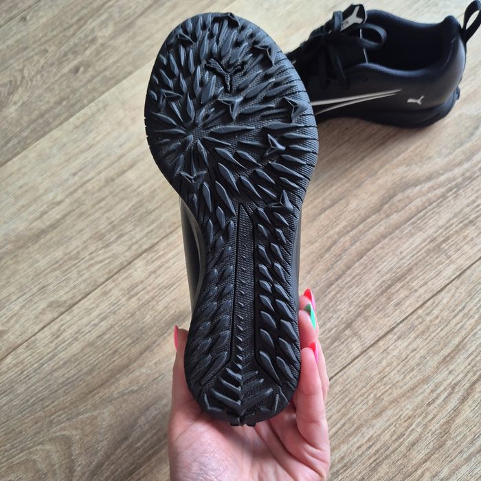 Buty sportowe chłopięce Puma nowe