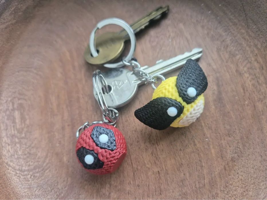 Miniature Amigurumi Deadpool & Wolverine Keychain!64585948988675120