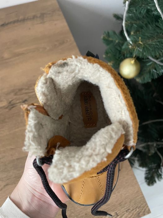 Дитячі зимові черевички Zara