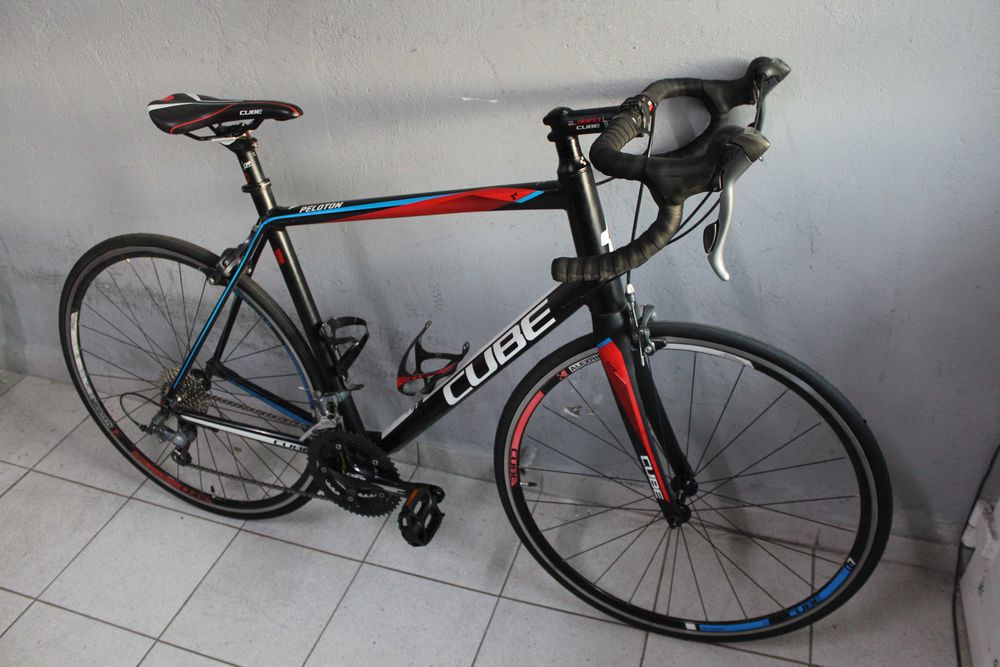 Rower szosowy CUBE PELOTON, Rama 56 cm Alu Carbon ,Koła 28", Shimano Claris