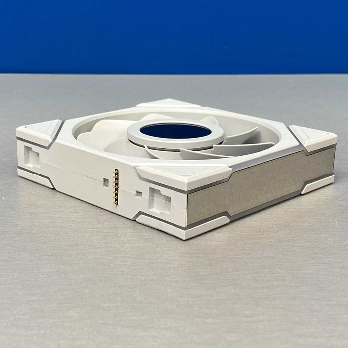 Lian Li UNI Fan TL120 LCD RGB Reverse PWM Branco 120mm