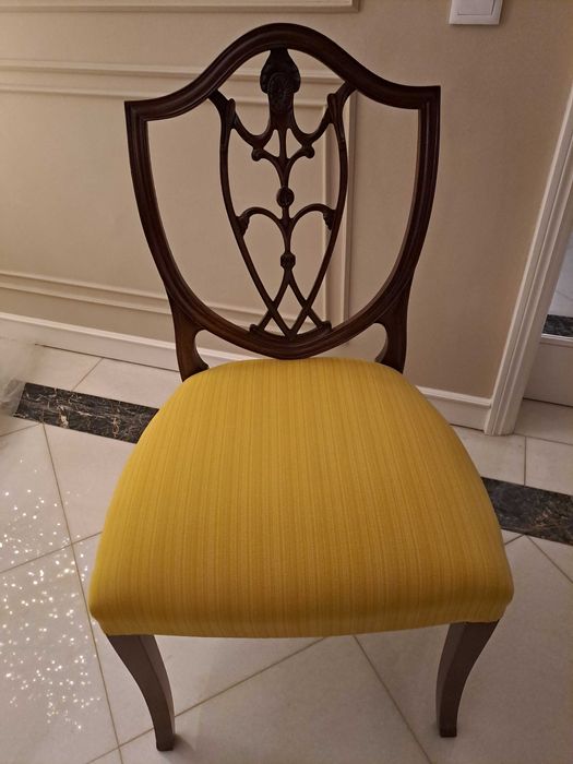 Cadeiras em excelente estado