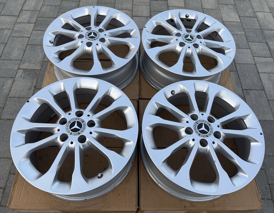 Felgi oryginał Mercedes 17" 5x112 GLA A B C Klassa czujnik