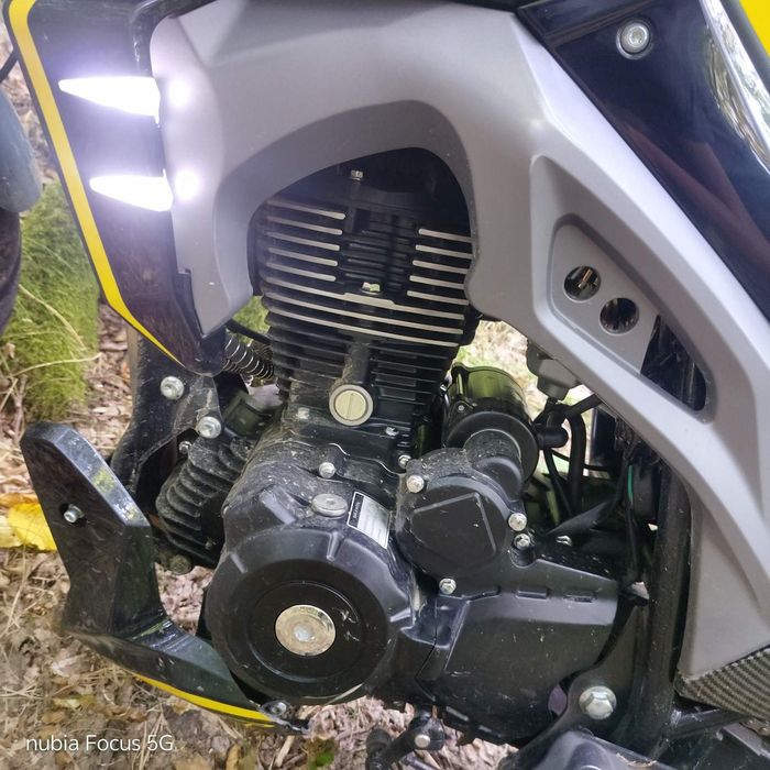 Мотоцикл мустанг ST200